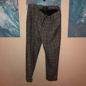Forever 21 Men’s Twill Checkered pant